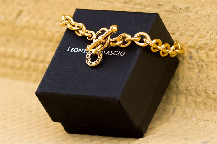 Pulsera de cadena en oro de la marca Española de joyería Leontina Alascio