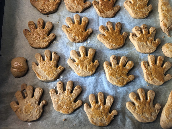 Handvormige zandkoekjes