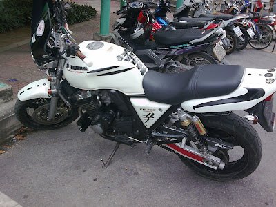 Nice Honda CB400
