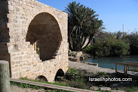 Таниним (Крокодилья река) — река в Израиле