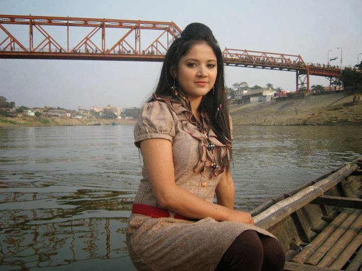 Bangladeshi Model Actress: BD Model Urmila Srabonti Kar ...