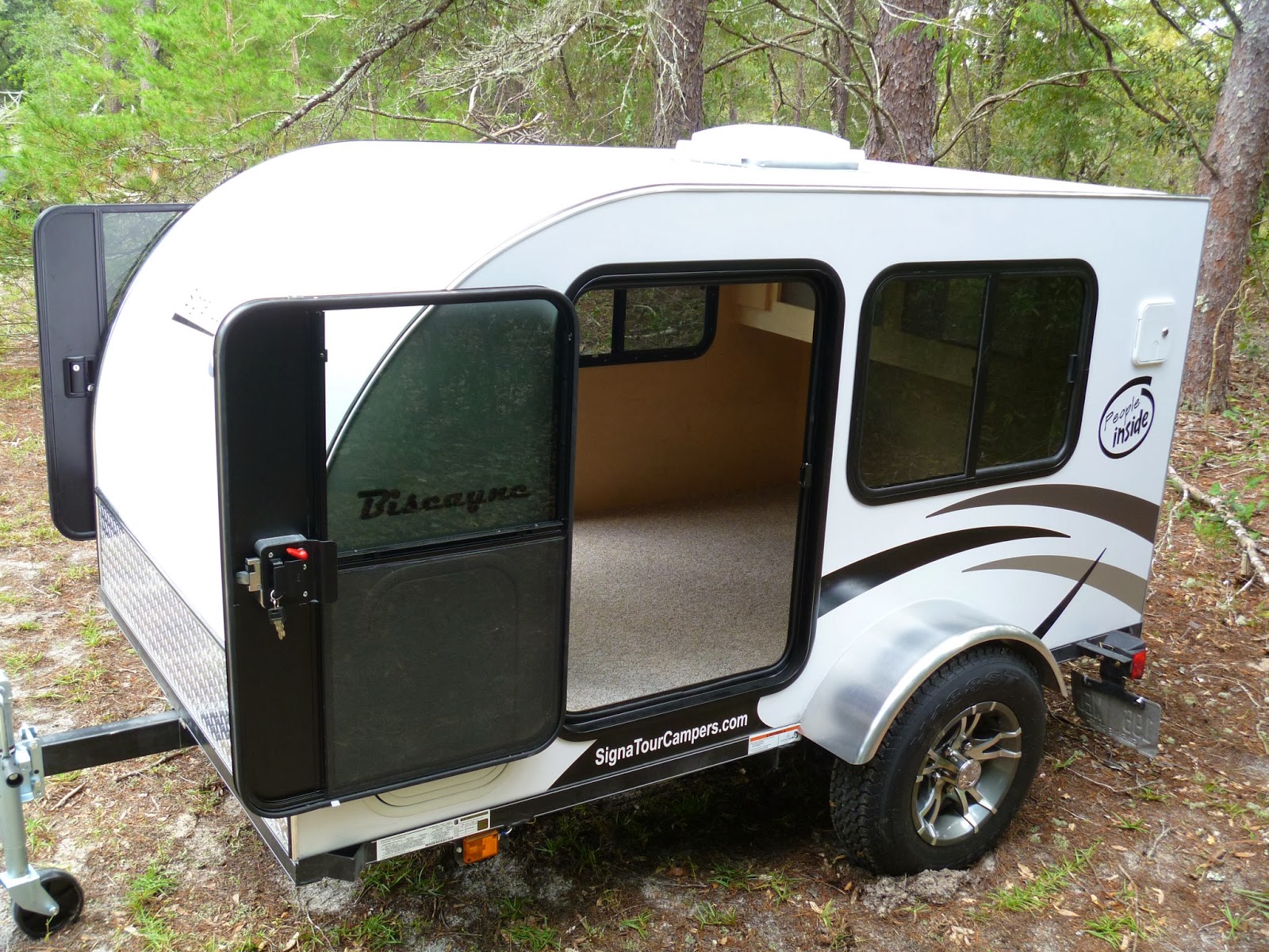 Tiny Yellow Teardrop Featured Teardrop SignaTour Campers