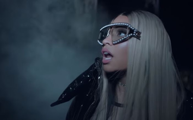 Ariana Grande - the light is coming ft. Nicki Minaj