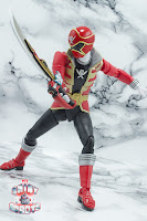 S.H. Figuarts -Shinkocchou Seihou- Gokai Red 37