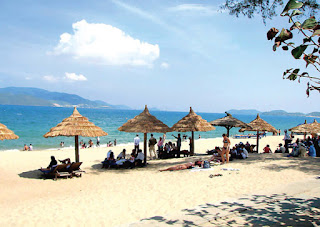 Cắm trại tại biển Đà Nẵng