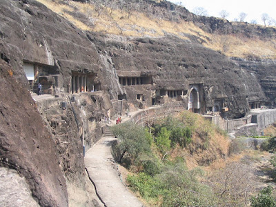 [Ajanta-Caves+Wallpapers.jpg]