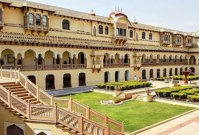Amritsar tourist places in hindi