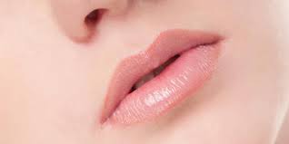 Lima Tips Untuk Membuat Bibir Pink Secara Alami