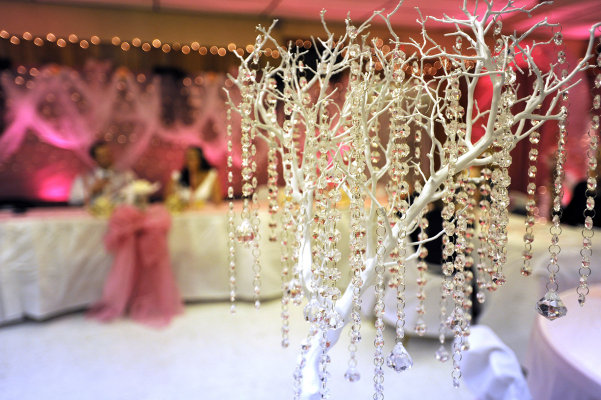 Wedding Wednesday 39Winter Wonderland 39 Dessert Tables 