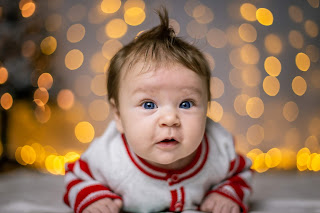 Infant Christmas Mini Ideas for San Diego California Photographers by Morning Old Fine Art 