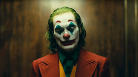 joaquin phoenix in clown makeup