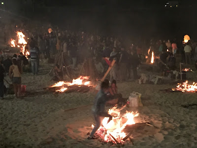 St John Even Bonfires in Corunna (Spain)  http://evpita.blogspot.com/2017/06/st-john-even-bonfires-hogueras-de-san.html  by E.V.Pita (2017)  Hogueras de San Juan 2017 en A Coruña  Lumeiradas de San Xoán 2017 nas praias de Riazor e Orzán  por E.V.Pita (2017)