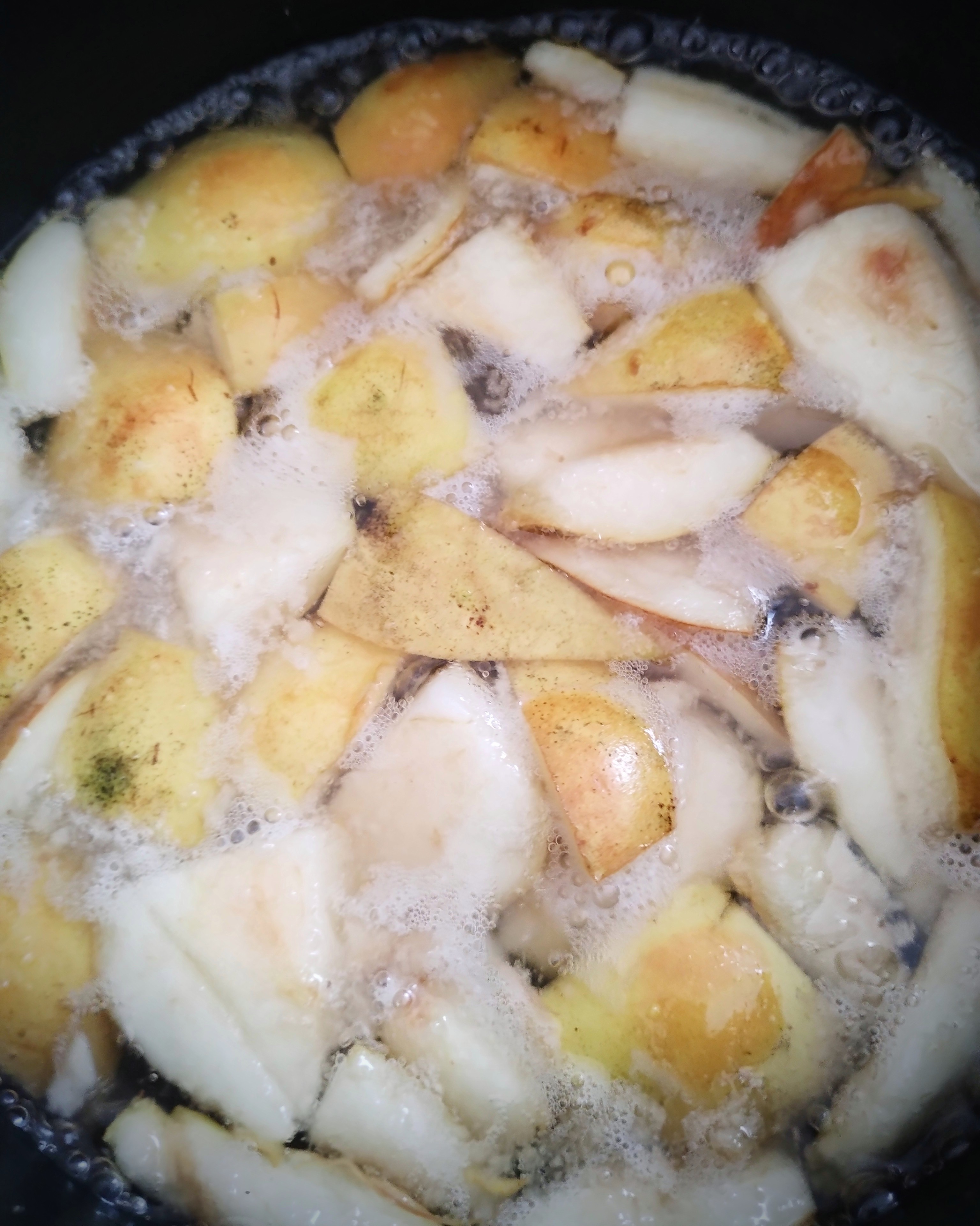 Simmer the water, sugar, and pear mix