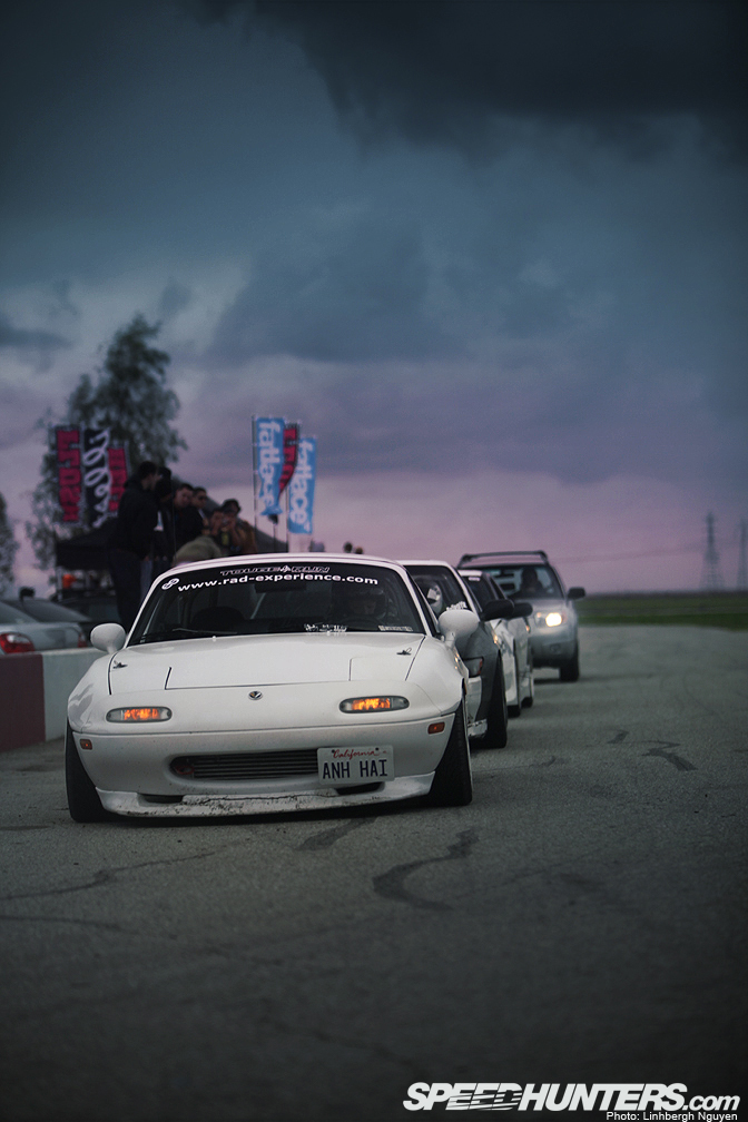 miata hellaflush