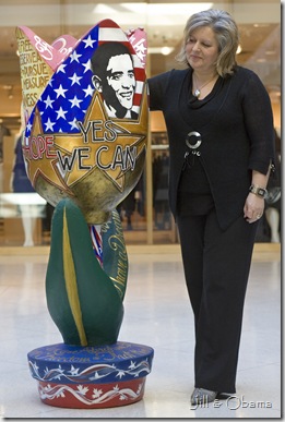 OTTAWA, ONT. - FEBRUARY 17, 2009 - Ottawa artist Jill Alexander stands with her latest effort on display at the Rideau Centre, a tulip that pays homage to the visit of President Barack Obama this thursday.  She was commissioned by the Canadian Tulip Festival which is the highlight of spring time in Ottawa. - (Photo by Wayne Cuddington, Ottawa Citizen.) STAND ALONE  Assign#93857