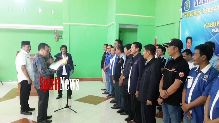 Pj. Sekda, Saksikan Pelantikan Pengurus PWI Takalar Priode 2018-2021