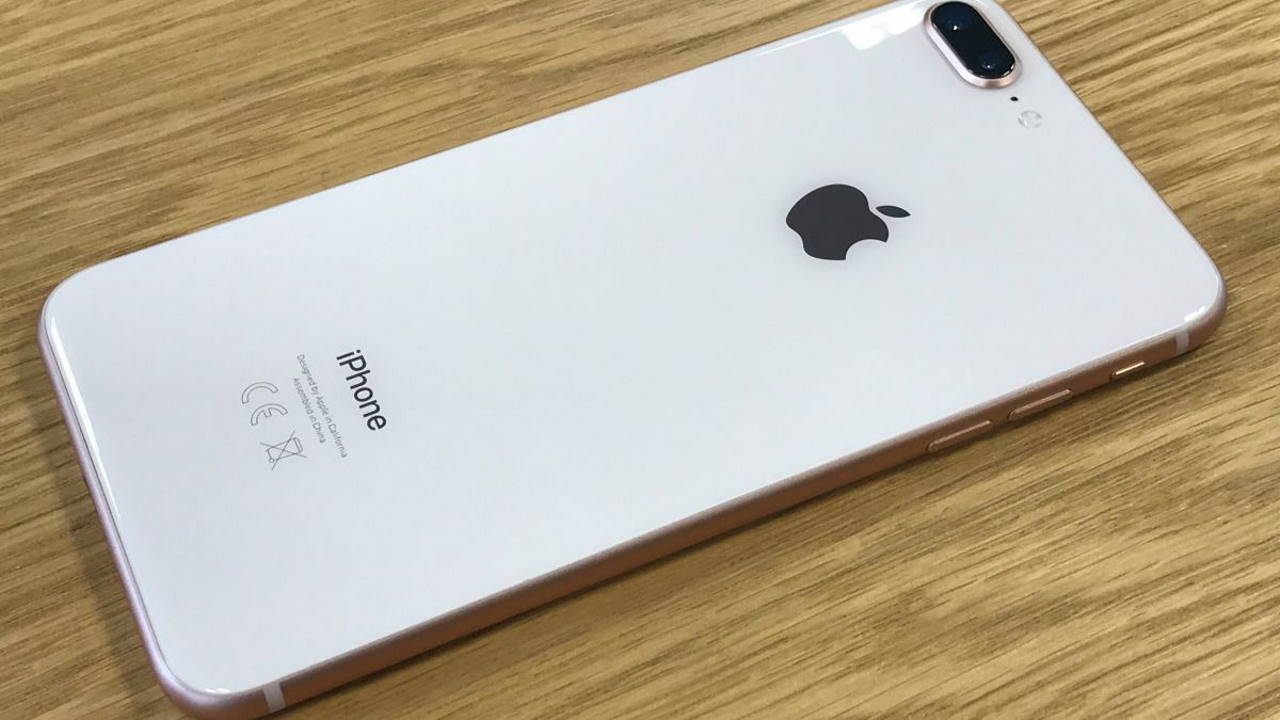 iPhone 8 Plus