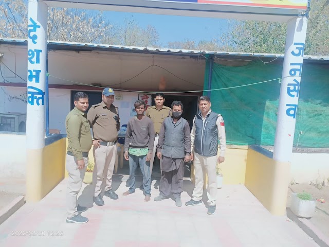 सीधी पुलिस ने 16 एवं 4 वर्ष से फरार चल रहे 2 स्थाई वारंटी आरोपियों को किया गिरफ्तार