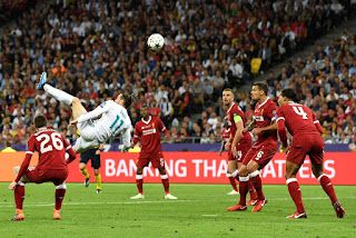 Gareth Bale overhead kick