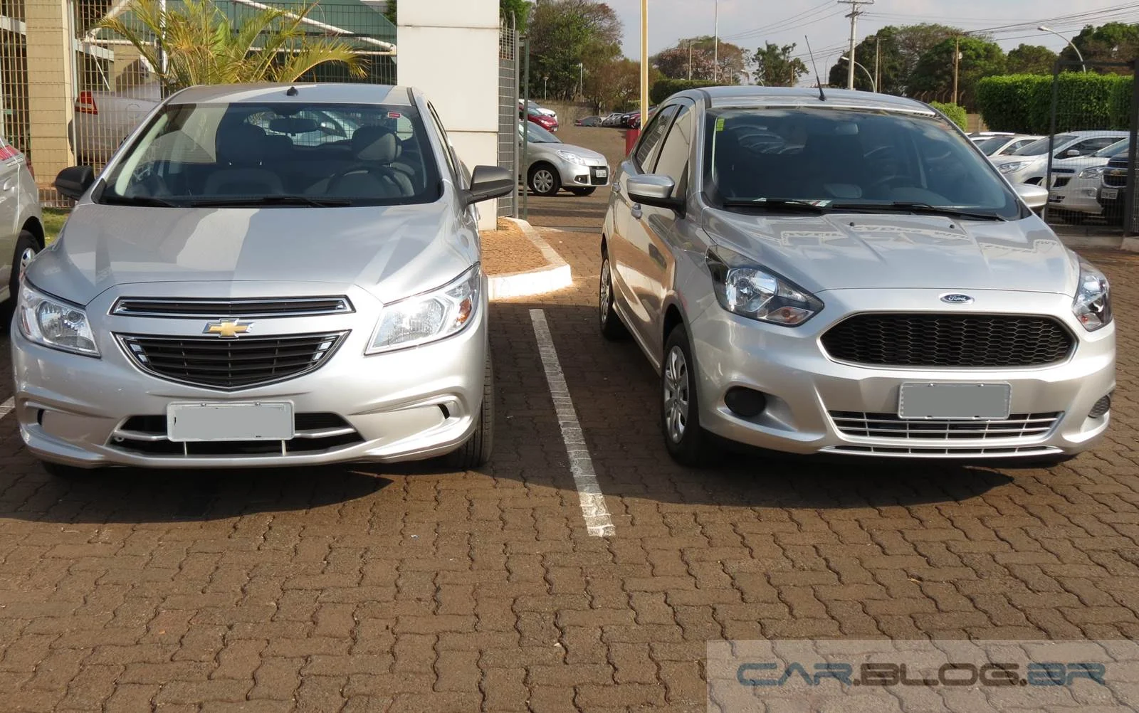 Chevrolet Onix x Novo KA - comparativo