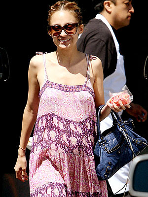 Nicole Richie pregnant