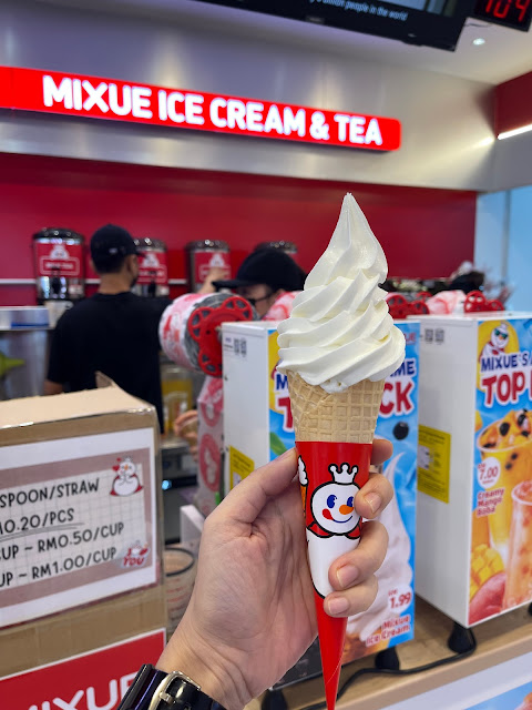 Mixue Ice cream cone