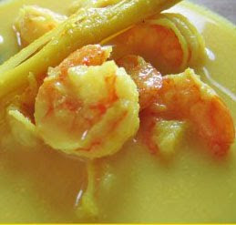 Shrimp Soup Indonesian Style (Laksa Udang)