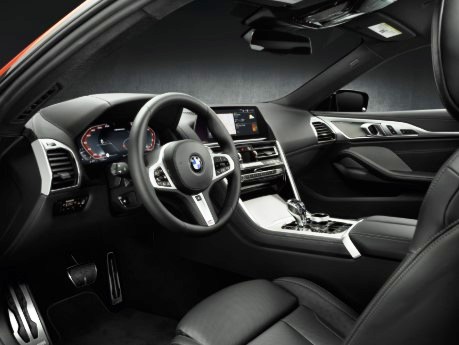 BMW M850i xDrive Interior