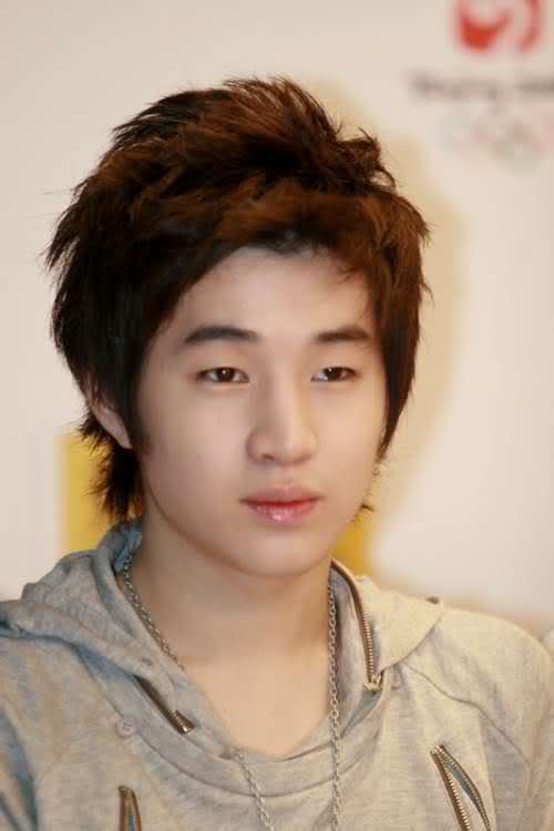 Henry Lau (Super Junior-M) berbicara ttg Antis + Henry 