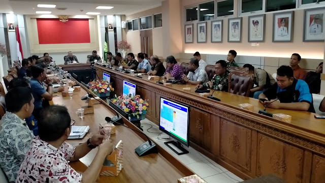 Kritis Air Akibat Musim Kemarau, Wabup Natuna Imbau Warga Hemat Gunakan Air