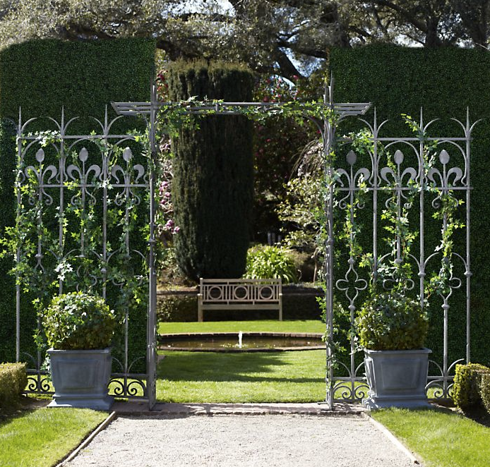 What a stunning ceremony backdrop this would make