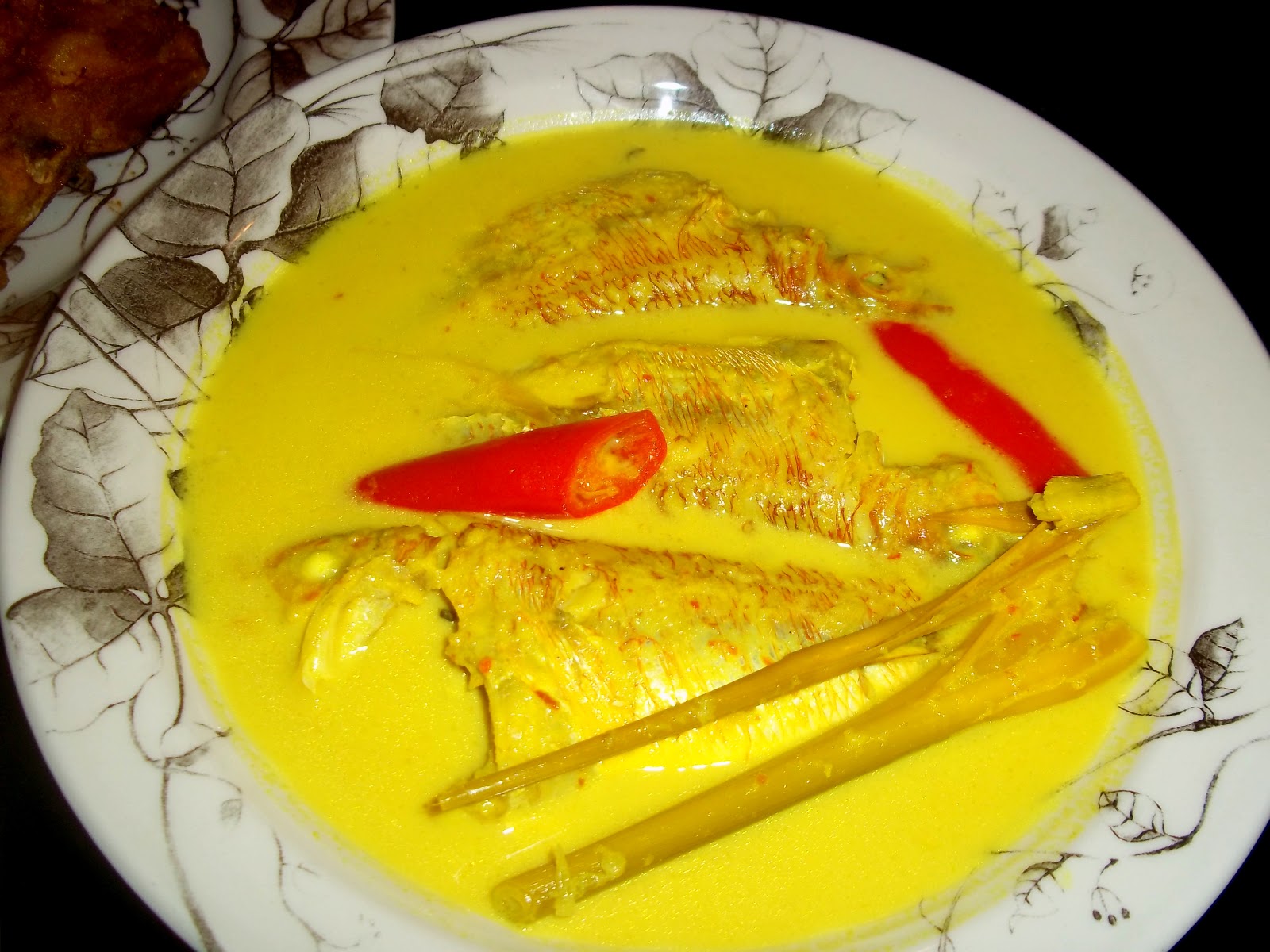 CiptaRasa Noly: IKAN MASAK LEMAK CILI API