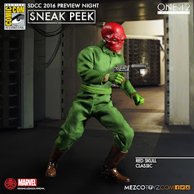 Mezco One:12 Collective Marvel Comics Classic Red Skull Action Figure