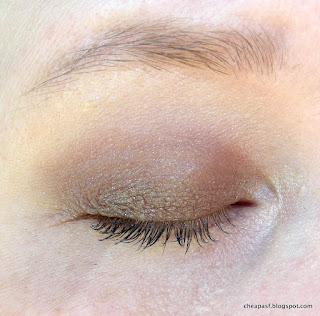 Laura Mercier Baked Eyeshadow in Black Karat