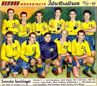 SELECCIÓN DE SUECIA - Temporada 1952-53 - Sylve Bengtsson, Gösta Löfgren, Bertil Johansson, Julie Gustafsson, Yngve Brodd, Gösta Sandberg; Olle Ahlund, Lennart Samuelsson, Karl Svensson, Birger Stenman y Erik Nilsson - SUECIA 1 (Hans Persson) ITALIA 1 (Pasquale Vivolo) - 26/10/1952 - Partido internacional amistoso - Solna, Estocolmo, Suecia, estadio Rasunda