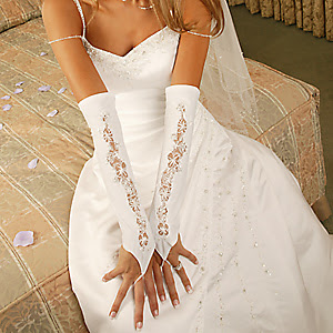 lace-wedding_gloves