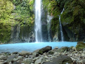 Paket Wisata Tour Danau Toba  Samosir  Berastagi  Parapat  Medan