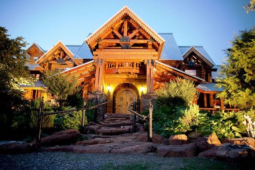 The Konformist Blog: $4 Million Log Cabin In Texas