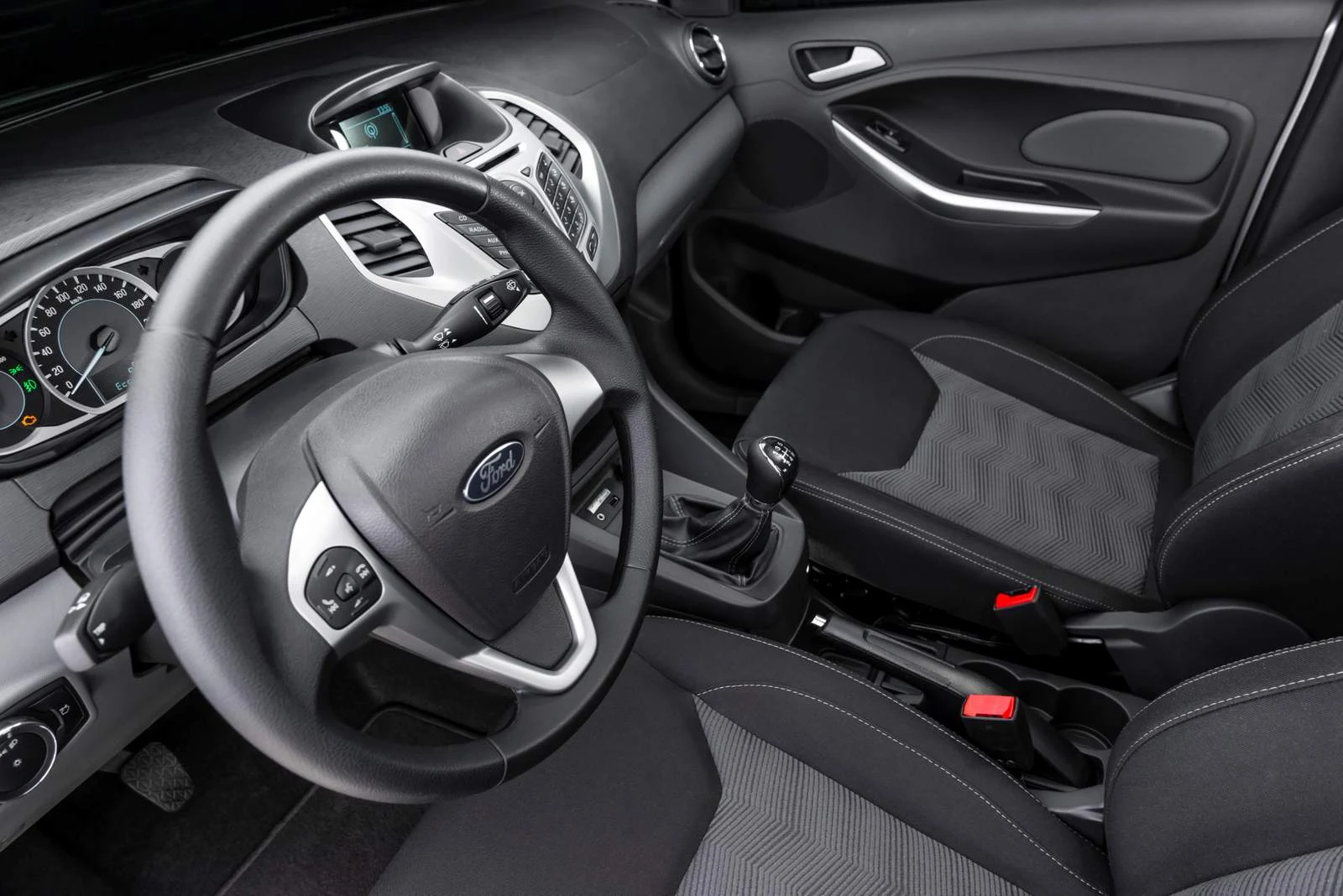 novo Ford Ka 2015 - interior