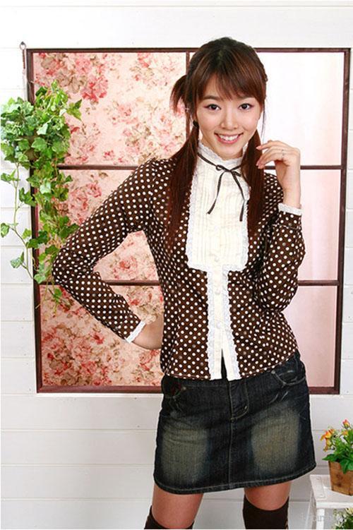 Young ladiy is very beautiful (3).jpg