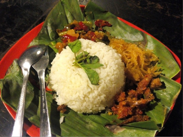 Nasi Kucing (Yogyakarta) | RESEP MASAKAN TRADISIONAL INDONESIA