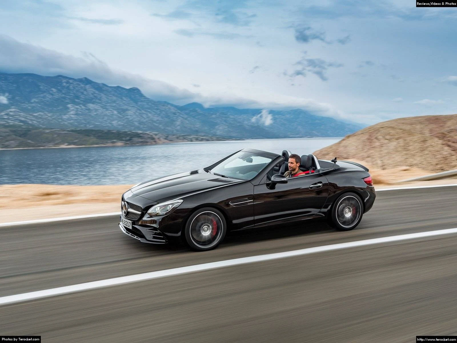 Hình ảnh xe ô tô Mercedes-Benz SLC43 AMG 2017 & nội ngoại thất