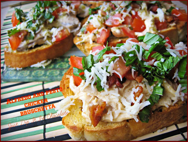 Alfredo and Pesto Chicken Bruschetta Recipe, this classic Italian Appetizer is made with leftover chicken and bread. Create and entire new delicious dish by just adding a few fresh ingredients and Bacon