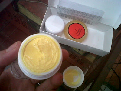 http://tatatkosmetikshoopimport.blogspot.co.id/2018/01/jual-cream-shanaya-asli-whitening-skin.html