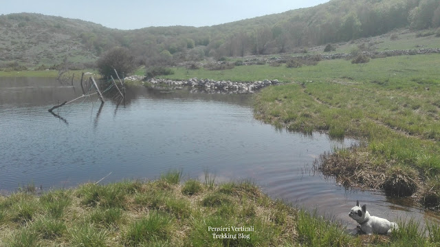 Lago sulla via per i Prati del Sirente