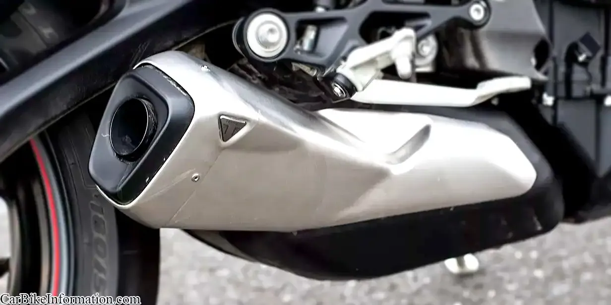 Triumph Street Triple R Silencer