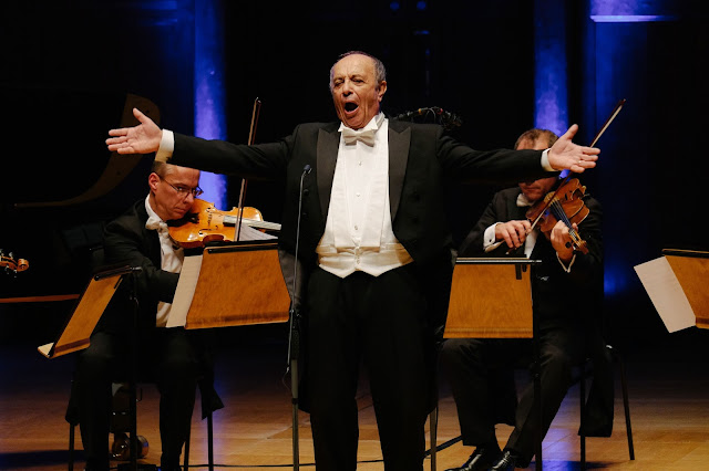 Leo Nucci and the Italian Chamber Ensemble, Rosenblatt Recitals at the Cadogan Hall - photo credit Jonathan Rose