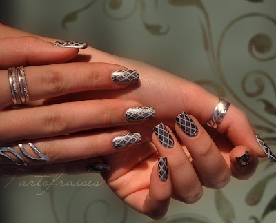 Stunning Nail Paint & Toe Nail Art Designs