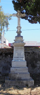 το ταφικό μνημείο της οικογένειας Μακρή στο Νεκροταφείο της Ζακύνθου