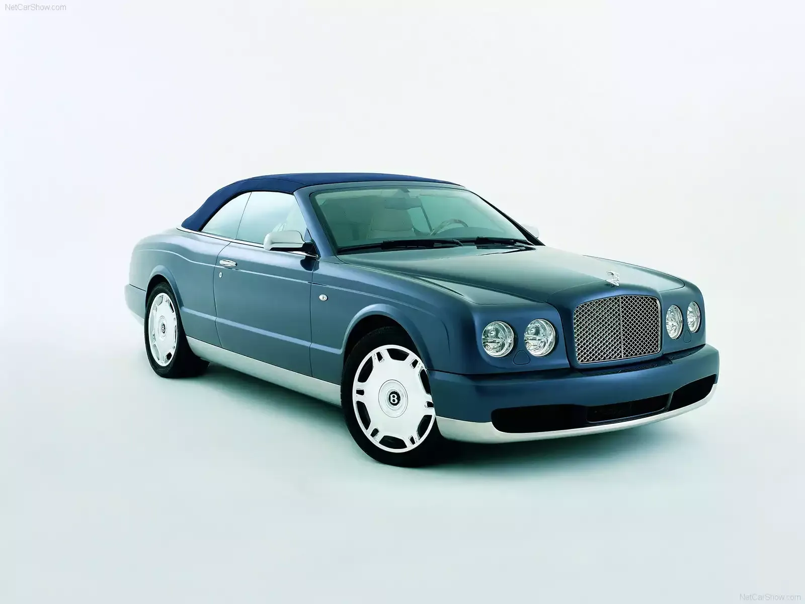 Hình ảnh xe ô tô Bentley Azure 2006 & nội ngoại thất